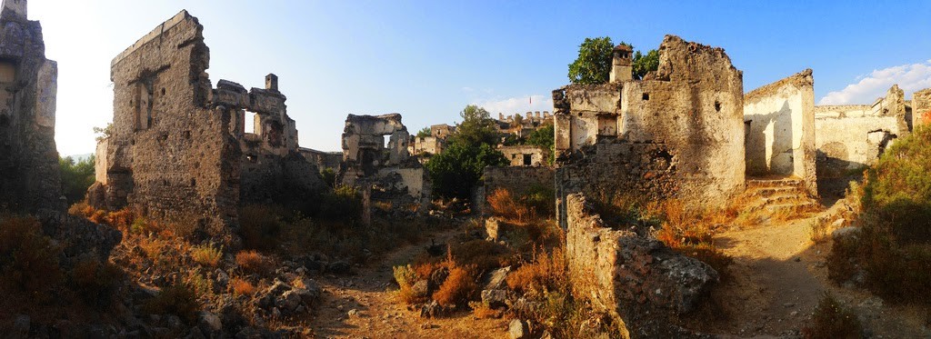 Kayakoy - The Greek Ghost Town In Turkey 19