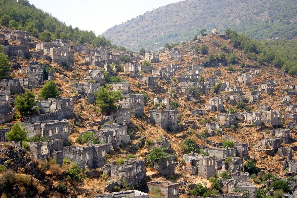 Kayakoy - The Greek Ghost Town In Turkey 26