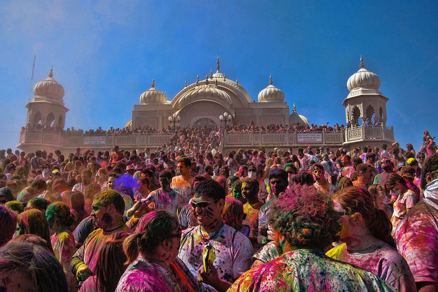 The World's Largest Color Festival 5