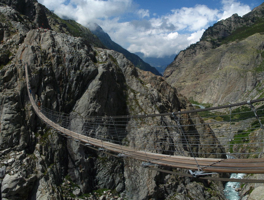 The Longest Pedestrian Bridge Across The Alps 3