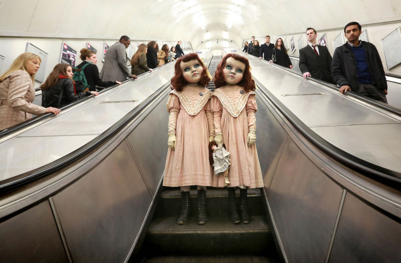 Two Eerie Dolls Spotted In Central London Scaring Commuters 4